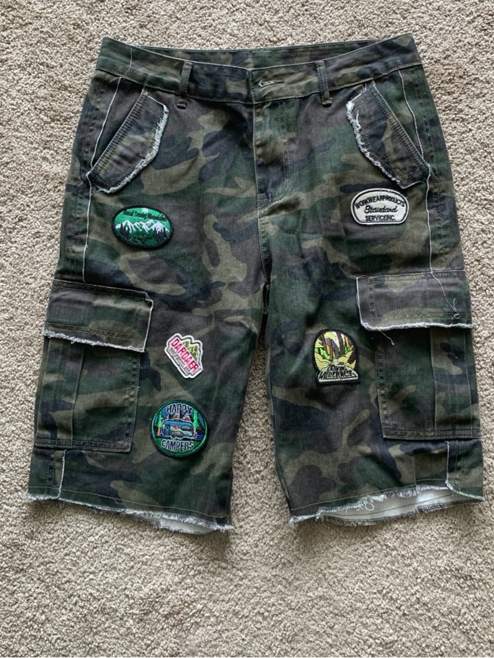 & Other Stories Camouflage Cargo Shorts with Patchwork - Green
